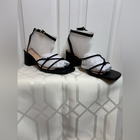 Soda Black Strappy Block Heels - Picture 2 of 9